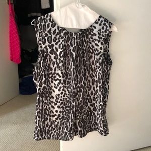 Sleeveless leopard silky too